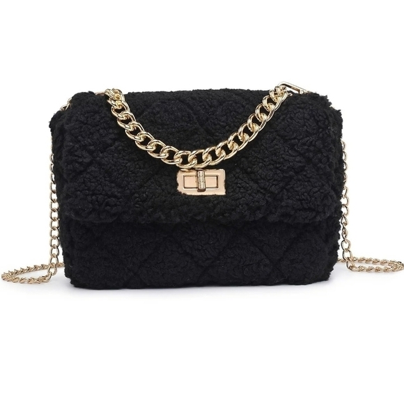 Urban Expressions Corriedale Crossbody in black - Picture 3 of 14